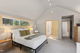 17672 Bittern Ln, Sunriver, OR 97707 - Photo 54