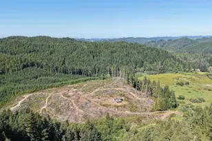 604 Thorton Oar Ln, Reedsport, OR 97467 - Photo 2