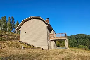 604 Thorton Oar Ln, Reedsport, OR 97467 - Photo 1