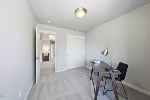 3433 SW 28th St, Redmond, OR 97756 - Photo 32