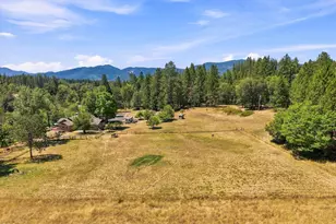 10128 E Evans Creek Rd, Rogue River, OR 97537 - Photo 40