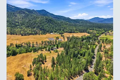 10128 E Evans Creek Road, Rogue River, OR 97537 - Photo 42