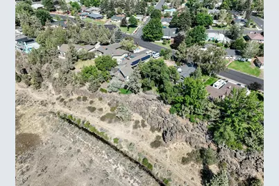 637 NW Canyon Drive, Redmond, OR 97756 - Photo 62