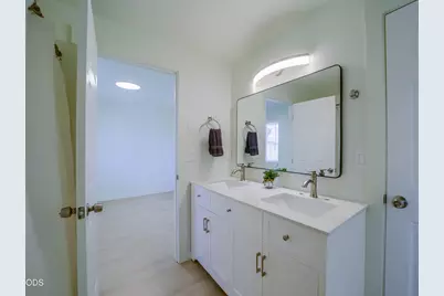 2741 SW 28th Street, Redmond, OR 97756 - Photo 26