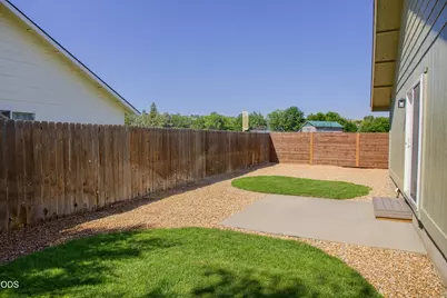 2741 SW 28th Street, Redmond, OR 97756 - Photo 4