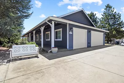 2850 Woodland Park Road, Grants Pass, OR 97527 - Photo 2