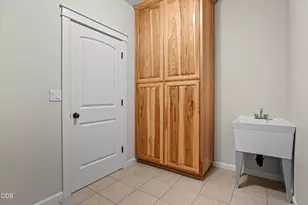 2850 Woodland Park Rd, Grants Pass, OR 97527 - Photo 32