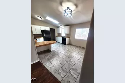 623 SW 2nd Street, Madras, OR 97741 - Photo 6