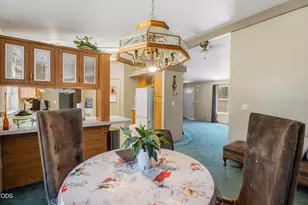 16240 Lava Dr, La Pine, OR 97739 - Photo 6