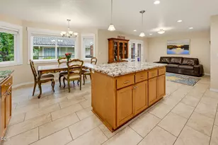 100 Twisted Pine Dr, Grants Pass, OR 97527 - Photo 16