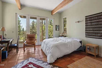 1265 NW Saginaw Avenue, Bend, OR 97703 - Photo 4