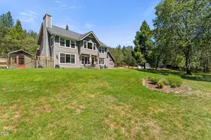 375 Mountain Paradise Dr, Grants Pass, OR 97526 - Photo 48