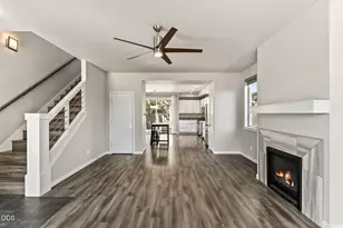 61547 SE Lincoln Lane, Bend, OR 97702 - Photo 2