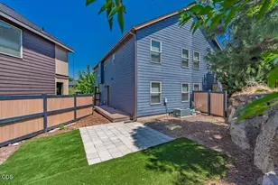 20289 Schaeffer Dr, Bend, OR 97703 - Photo 10