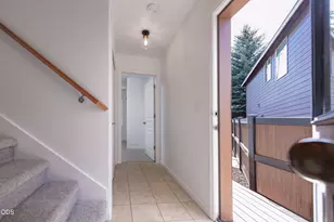 20289 Schaeffer Dr, Bend, OR 97703 - Photo 8