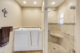 1099 SE Oriole St, Grants Pass, OR 97526 - Photo 48