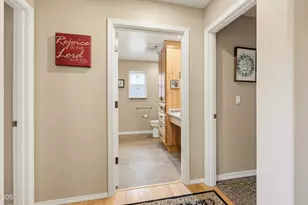 1099 SE Oriole St, Grants Pass, OR 97526 - Photo 46