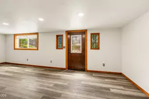1099 SE Oriole St, Grants Pass, OR 97526 - Photo 64