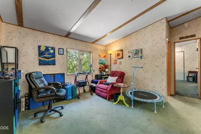 365 Greens Creek Road, Grants Pass, OR 97527 - Photo 22