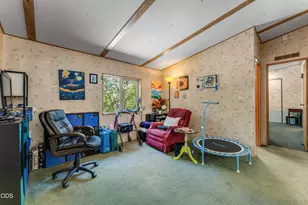 365 Greens Creek Rd, Grants Pass, OR 97527 - Photo 22