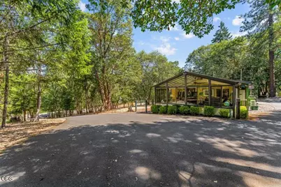 365 Greens Creek Road, Grants Pass, OR 97527 - Photo 6