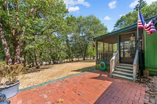 365 Greens Creek Rd, Grants Pass, OR 97527 - Photo 4