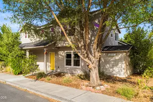 2534 NE Cretia Ct, Bend, OR 97701 - Photo 2