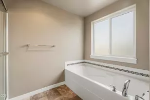2534 NE Cretia Ct, Bend, OR 97701 - Photo 24