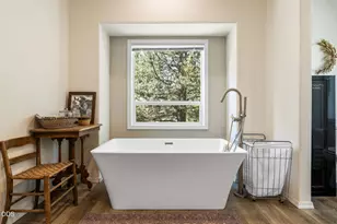219 Tumbo Dr, Gilchrist, OR 97737 - Photo 16