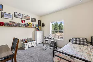 219 Tumbo Dr, Gilchrist, OR 97737 - Photo 20
