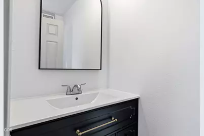 1056 SW 12th Street, Redmond, OR 97756 - Photo 8