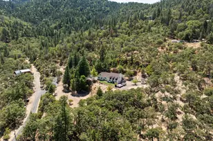 197 Timberlake Dr, Ashland, OR 97520 - Photo 76