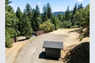 4712 Old Highway 99 S, Ashland, OR 97520 - Photo 32