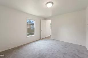 5063 S Hwy 97, Redmond, OR 97756 - Photo 12
