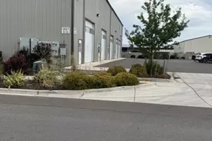 5681 Crater Lake Hwy, Medford, OR 97504 - Photo 1