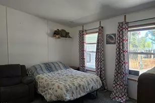 476 S Junction Ave, Cave Junction, OR 97523 - Photo 8