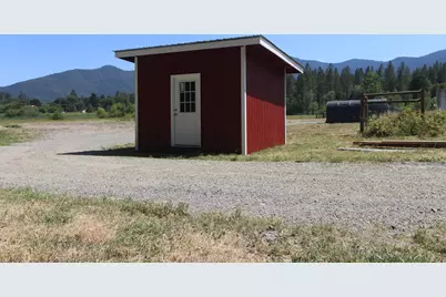 4784 Fish Hatchery Road, Grants Pass, OR 97527 - Photo 6