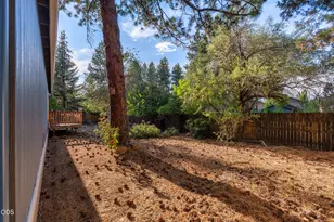 61071 Chuckanut Dr, Bend, OR 97702 - Photo 20
