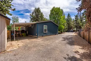 61071 Chuckanut Dr, Bend, OR 97702 - Photo 6