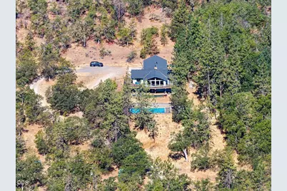 657 Greenleaf Drive, Eagle Point, OR 97524 - Photo 42