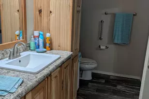13210 Table Rock Rd, Central Point, OR 97502 - Photo 8