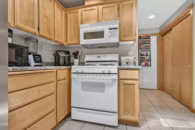 1717 Alexis Way, Medford, OR 97501 - Photo 14