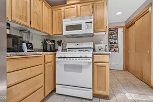1717 Alexis Way, Medford, OR 97501 - Photo 14