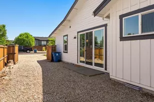 3573 SW 47th St, Redmond, OR 97756 - Photo 64