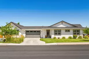 3573 SW 47th St, Redmond, OR 97756 - Photo 4