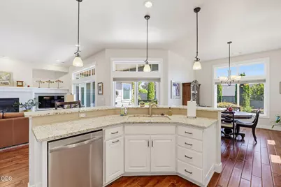 4002 Crystal Springs Drive, Medford, OR 97504 - Photo 12