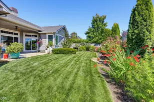 4002 Crystal Springs Dr, Medford, OR 97504 - Photo 34