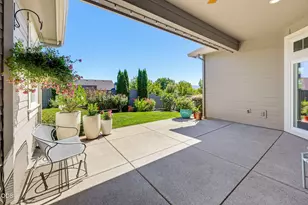 4002 Crystal Springs Dr, Medford, OR 97504 - Photo 32