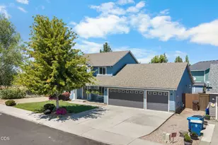 2197 NW Kingwood Ave, Redmond, OR 97756 - Photo 4