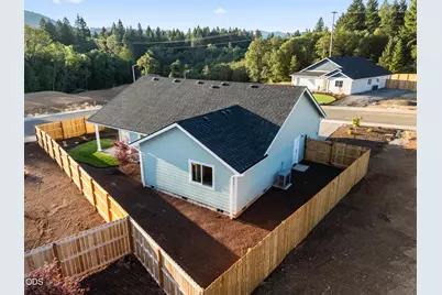 1106 Cascade Loop #Lot 8, Cave Junction, OR 97523 - Photo 30